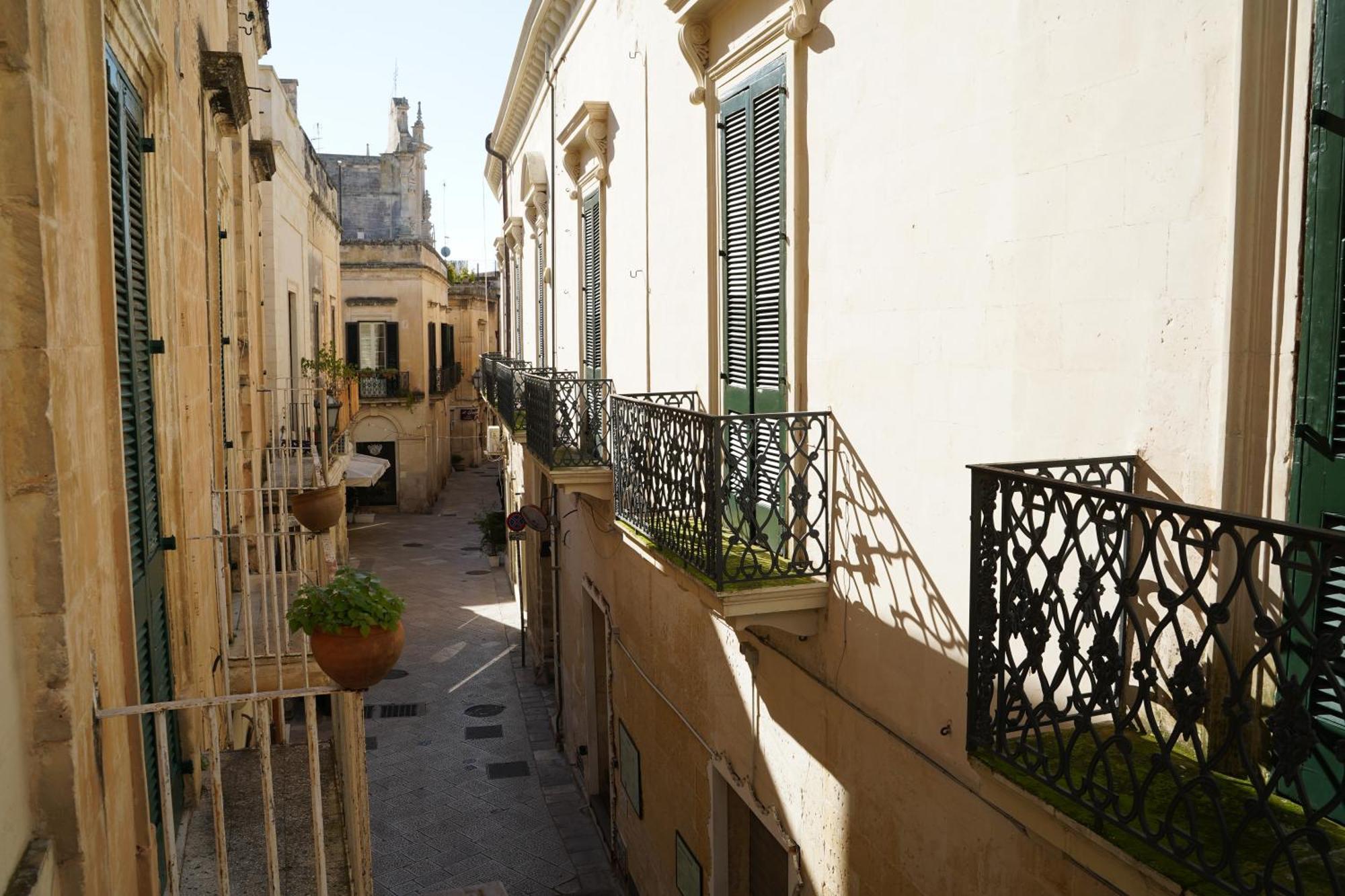 Suite Home D'Aragona ليتشي المظهر الخارجي الصورة