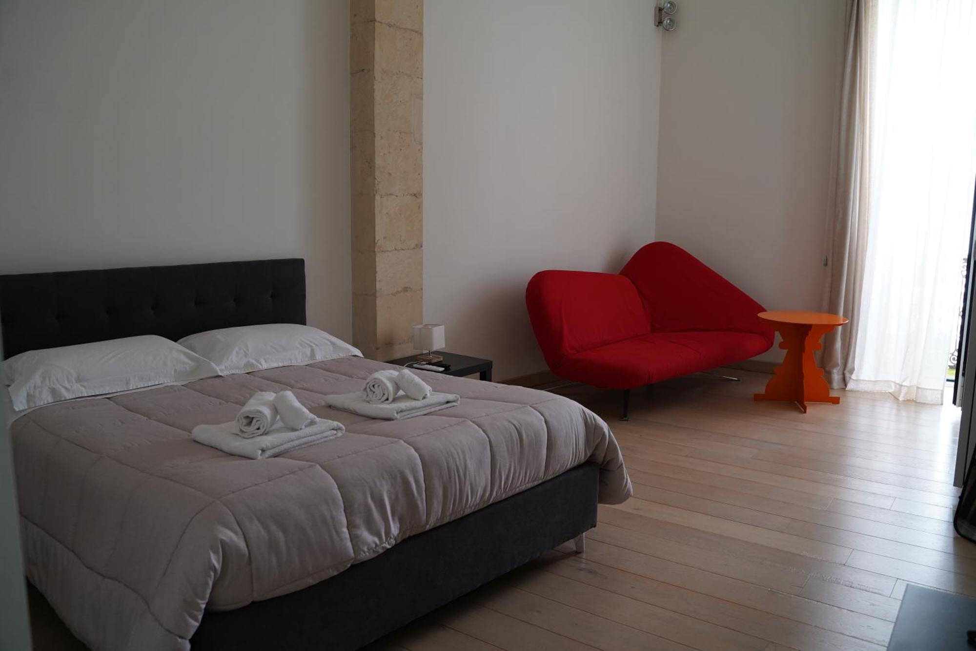 Suite Home D'Aragona ليتشي المظهر الخارجي الصورة